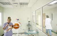 "Подбросить, как какую-то вещь". Почему в Беларуси не будут создавать бэби-боксы