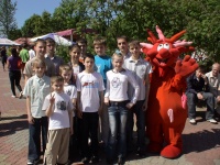 Зарплата на двоих - 800 рублей. Как живет семья, в которой воспитывают 11 мальчишек-подростков